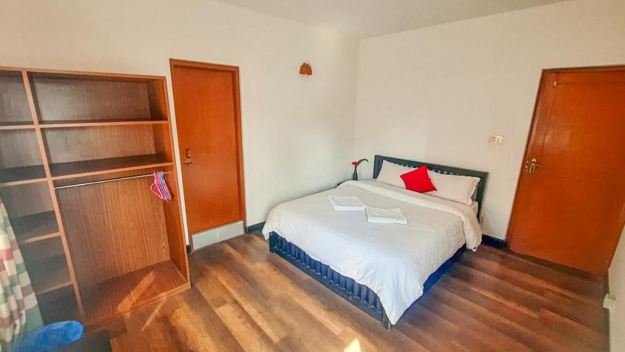 Cocina Mitho Chha Bnb Катманду Экстерьер фото
