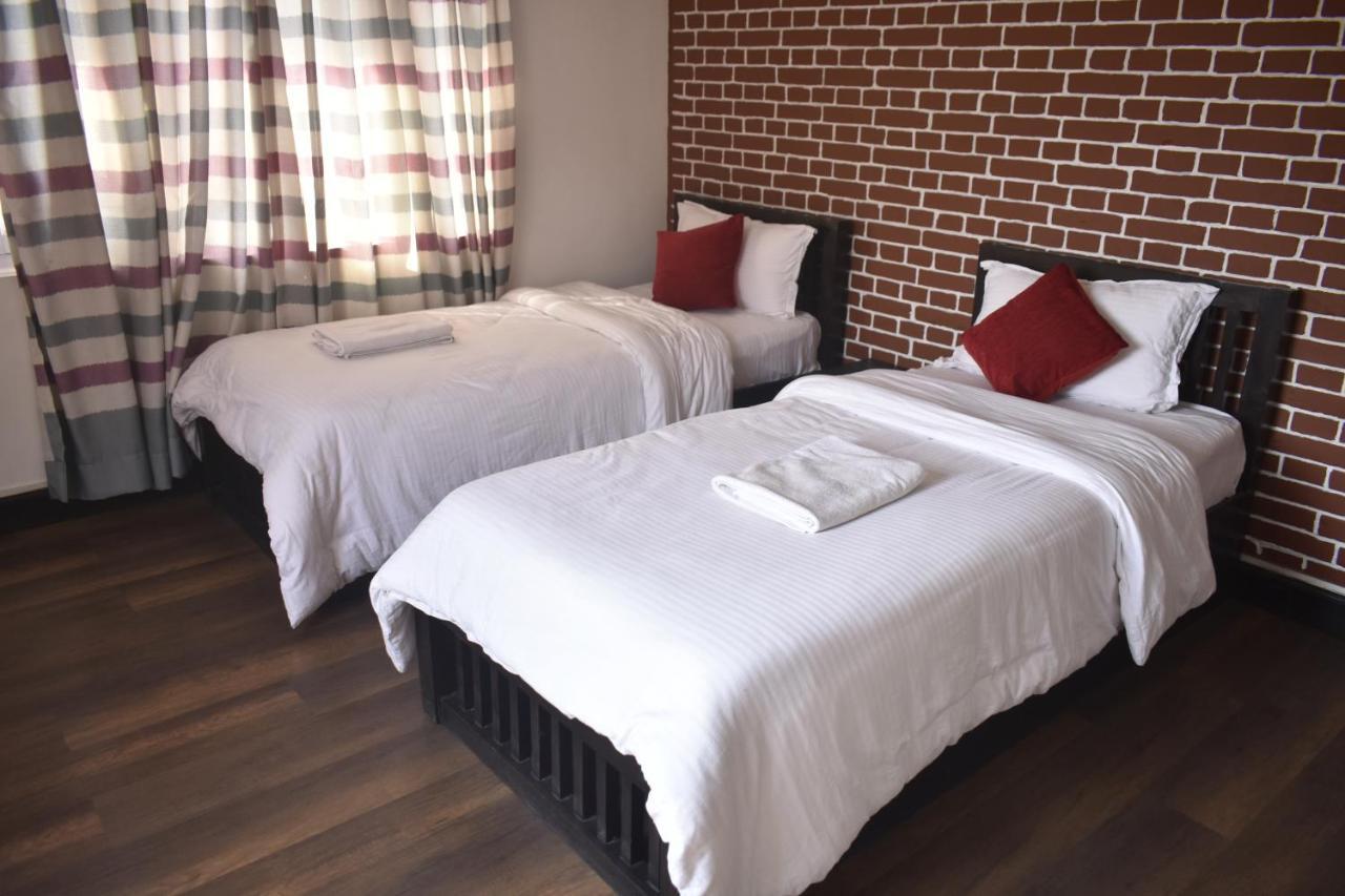 Cocina Mitho Chha Bnb Катманду Экстерьер фото