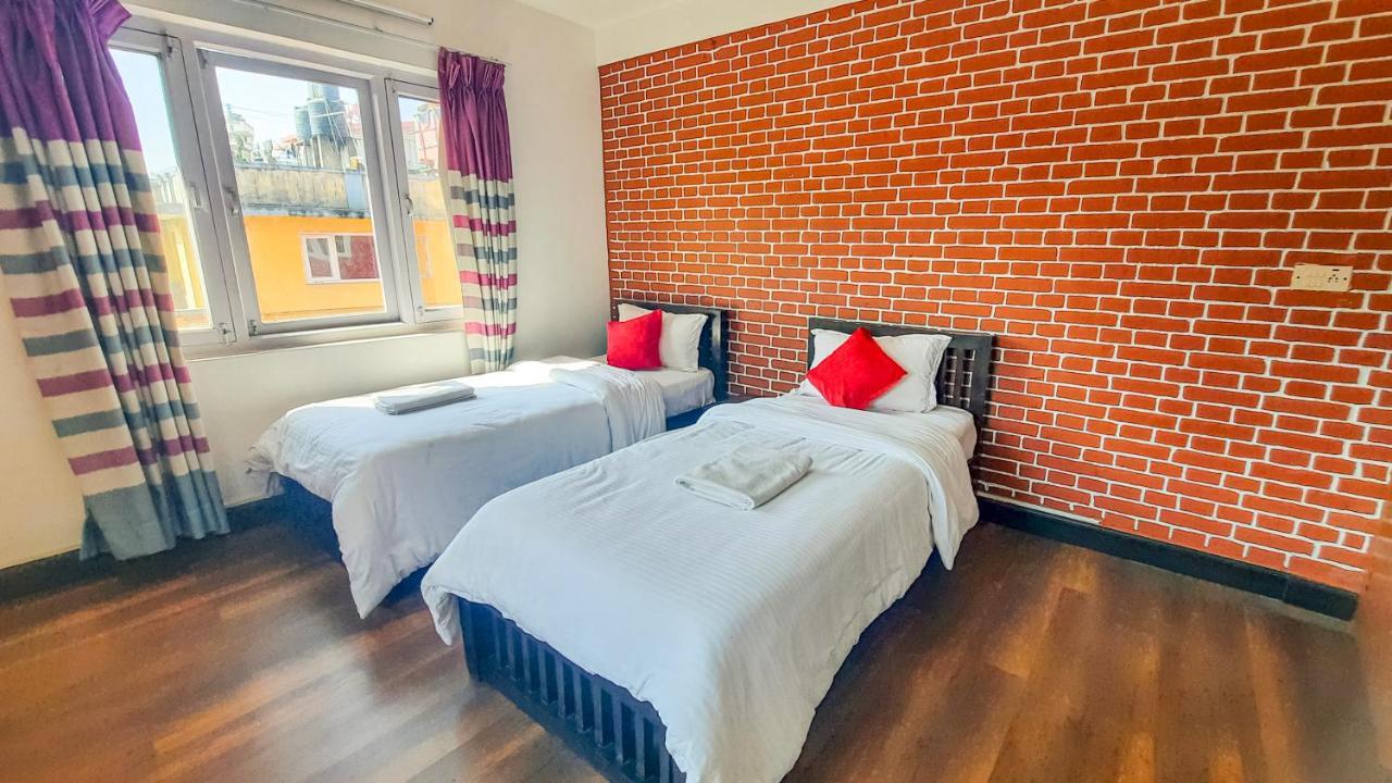Cocina Mitho Chha Bnb Катманду Экстерьер фото