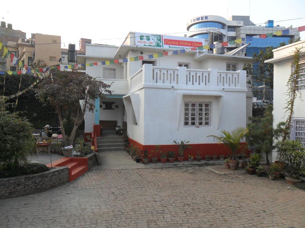 Cocina Mitho Chha Bnb Катманду Экстерьер фото
