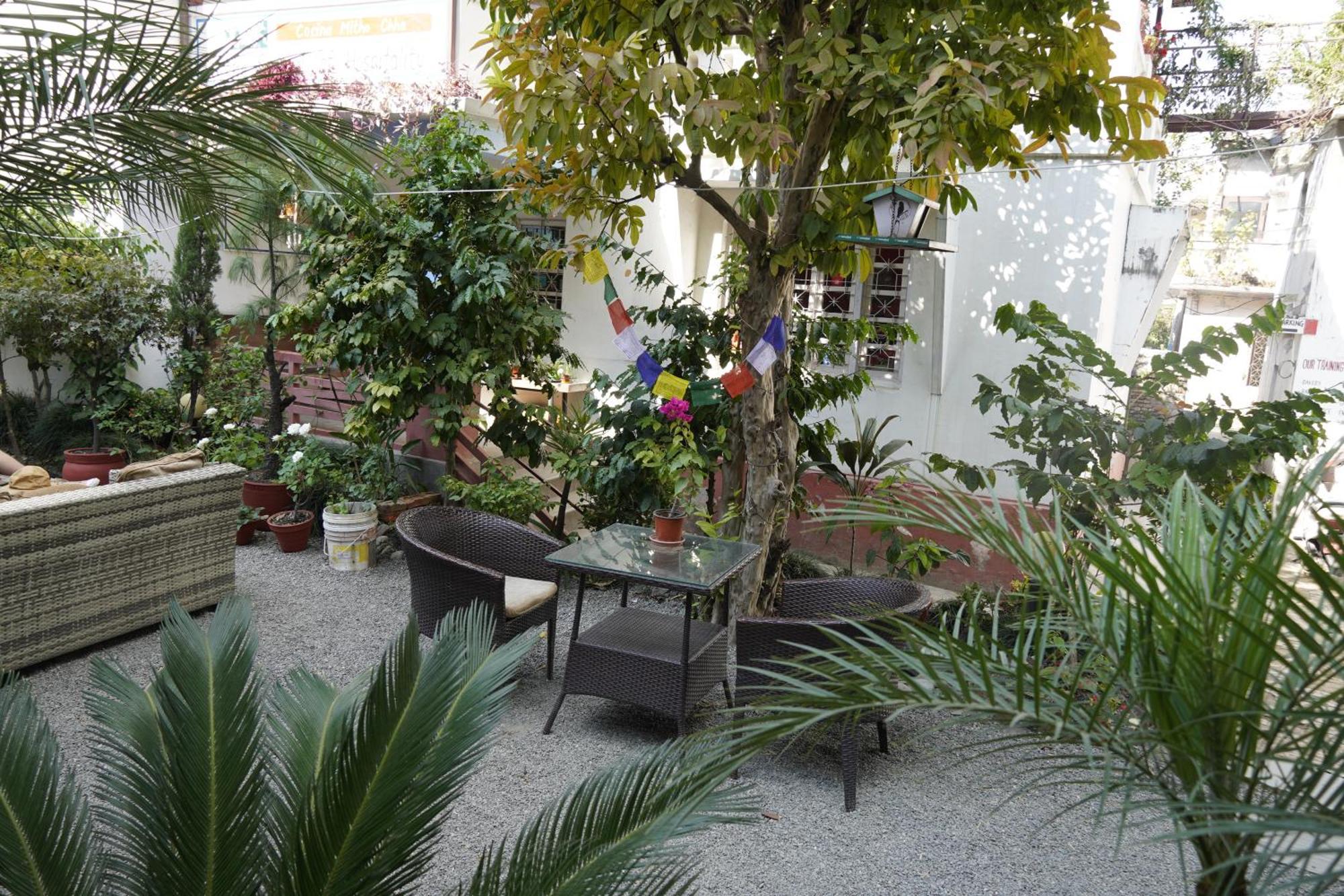 Cocina Mitho Chha Bnb Катманду Экстерьер фото